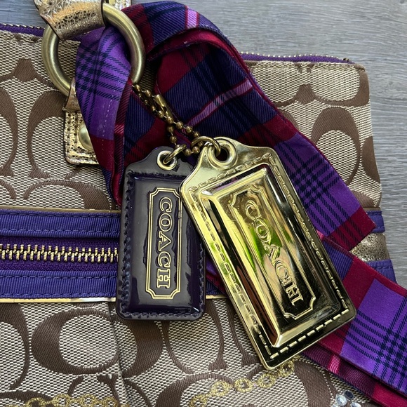 Coach Tan and Gold Signature Shoulder Bag - Picture 2 of 12